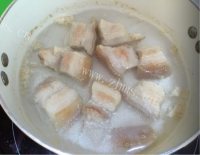 自制东坡肉做法图解1)
