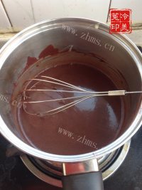 香浓的巧克力酱做法图解8)