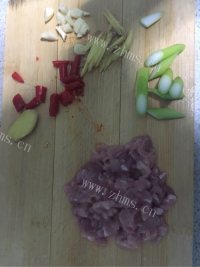 家常菜榄菜肉末四季豆做法图解1)