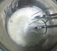 自制千叶纹戚风蛋糕做法图解7)