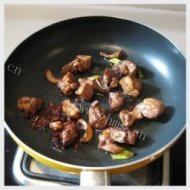 好吃的羊肉胡萝卜做法图解3)