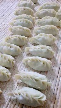 美味的韭菜鸡蛋煎饺做法图解11)