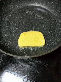 口舌生香的鸡蛋馒头片做法图解5)