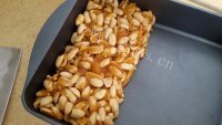 美味的自制奶油花生糖做法图解6)
