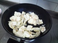 家常菜西红柿烧茄子做法图解2)