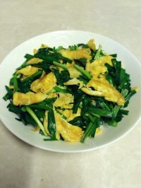 珍馐美味的鸡蛋炒韭菜做法图解6)