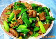美味的蒜苗炒大肠
