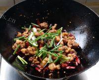 家常菜麻辣鸡块做法图解8)