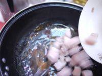 家常菜焦糖啤酒红烧肉做法图解5)