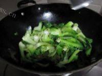 清淡的炒上海青做法图解6)