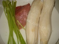 美味的杏鲍菇炒肉做法图解1)