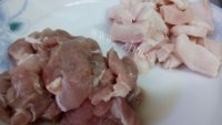 美味的猪油渣炒白菜瘦肉的做法图解三
