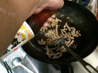 好吃的青椒炒肉丝做法图解8)