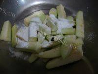 香脆的土豆烧茄子做法图解3)