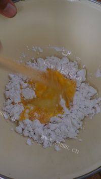 色味俱全的干炸小河虾做法图解6)