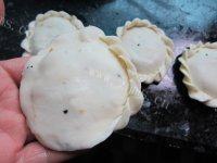 自己做的油渣饼做法图解10)