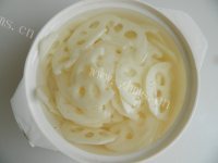自制滋味炝莲藕做法图解1)