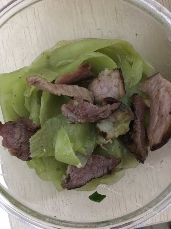 莴笋炒腊肉