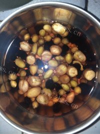 唇齿留香的花生黑豆浆做法图解1)