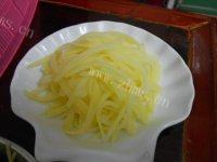 味道不错的凉拌土豆丝做法图解5)