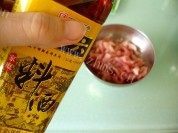家常菜肉丝炒酸菜粉做法图解1)