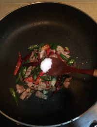 家常菜辣椒炒肉