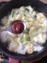 肉丸菠菜汤做法图解5)