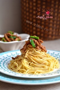 美味的南瓜肉丝拌面做法图解16)