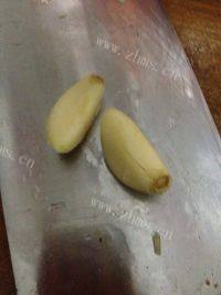 家常烧肉炒芹菜做法图解7)