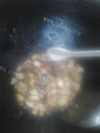 美味的丝瓜茄子做法图解8)