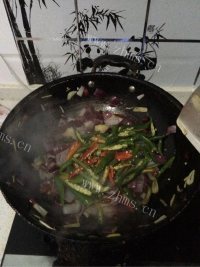 秘制麻辣羊肉丁做法图解7)