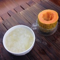 木瓜炖雪蛤做法图解2)