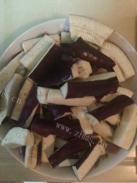 色香味俱全的肉末茄子做法图解1)