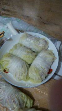 自制翡翠白菜卷做法图解5)