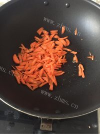 美味的石锅拌饭做法图解6)