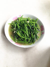 家常菜蒜香茼蒿