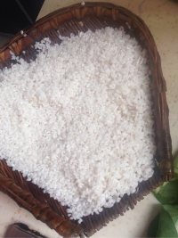 美味的糯米蒸排骨做法图解4)