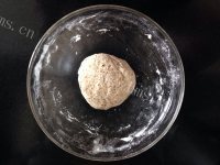 白软的咖啡红豆煎饼做法图解5)