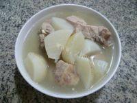 DIY萝卜排骨汤