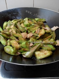 美味的烧青茄子做法图解9)