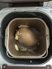 美味红糖话梅吐司做法图解5)