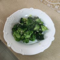 家常菜蒜炒西兰花