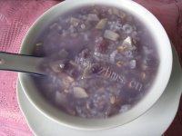 养颜的紫薯燕麦粥