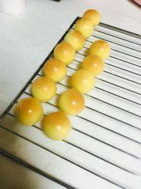 美味的棒棒糖蛋糕做法图解5)