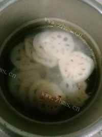唇齿留香的凉拌藕片做法图解2)