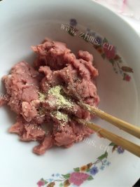 美味的小馄饨做法图解2)