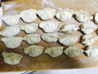 美味的萝卜丝饺子做法图解11)