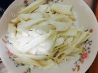 家常杏鲍菇炒西红柿鸡蛋做法图解3)