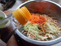 十分可口的凉拌三丝做法图解5)