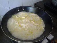 家常菜萝卜豆腐汤做法图解7)